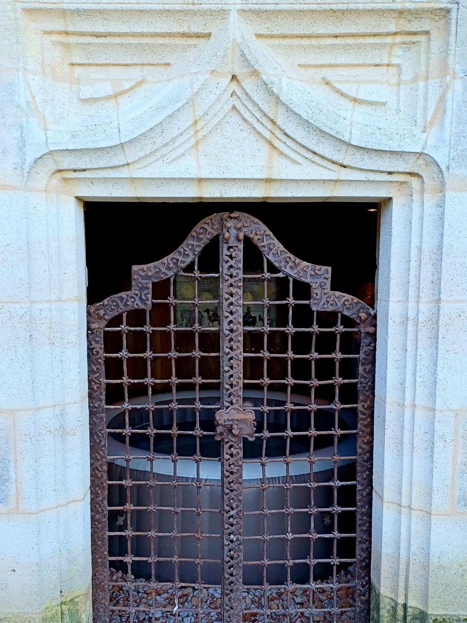 Chateau De La Grave Bourg-sur-Gironde Kültér fotó